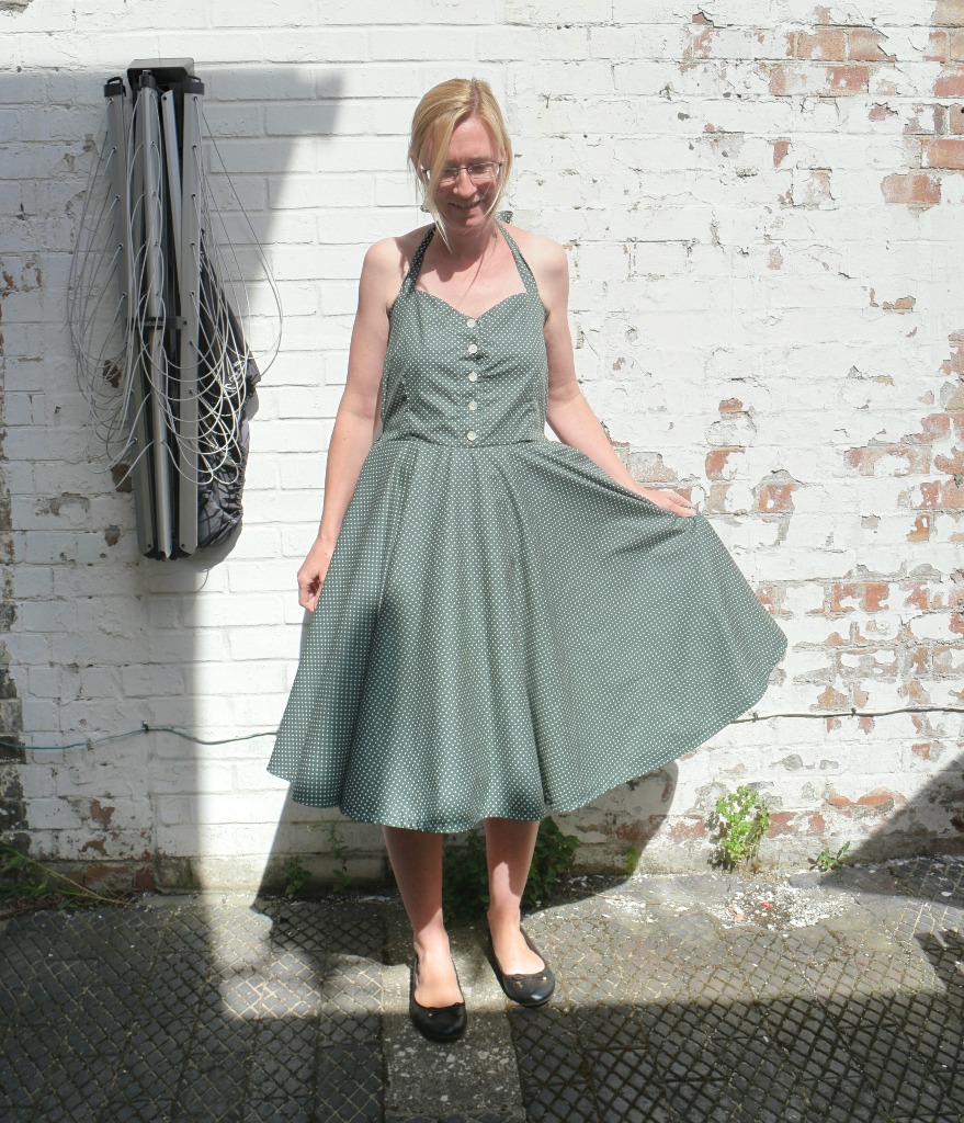 Halter Neck Dress Without a Pattern: Sewing the Dress - Tea and a