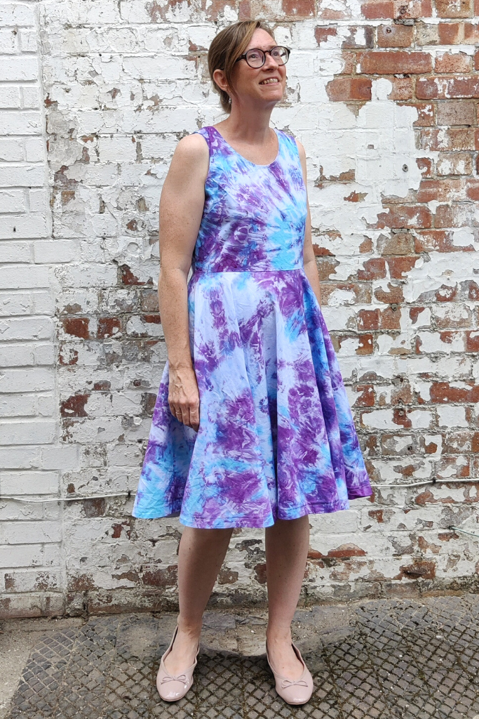 How to Make a DIY Tie Dyed Dress - Tea and a Sewing Machine